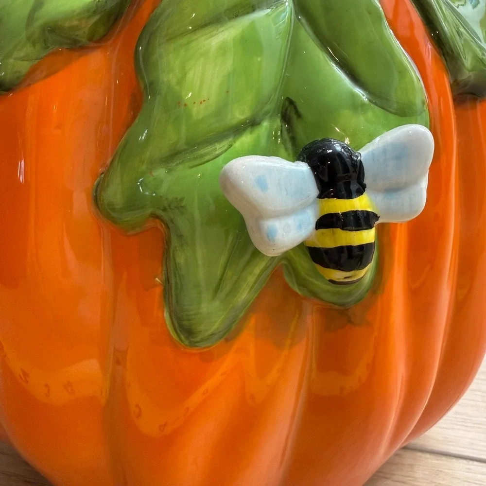Pumpkin Cookie Jar Santa Elf Gnome‎ Bee Halloween Autumn Ceramic Golly Gee